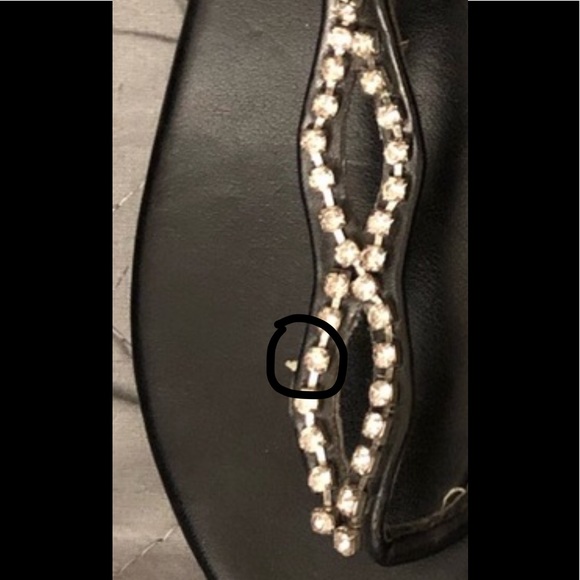 Guess Sandals - Picture 9 of 9